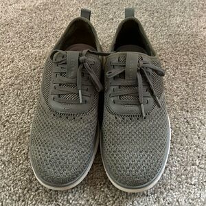 Cole Haan Zerogrand Size 10